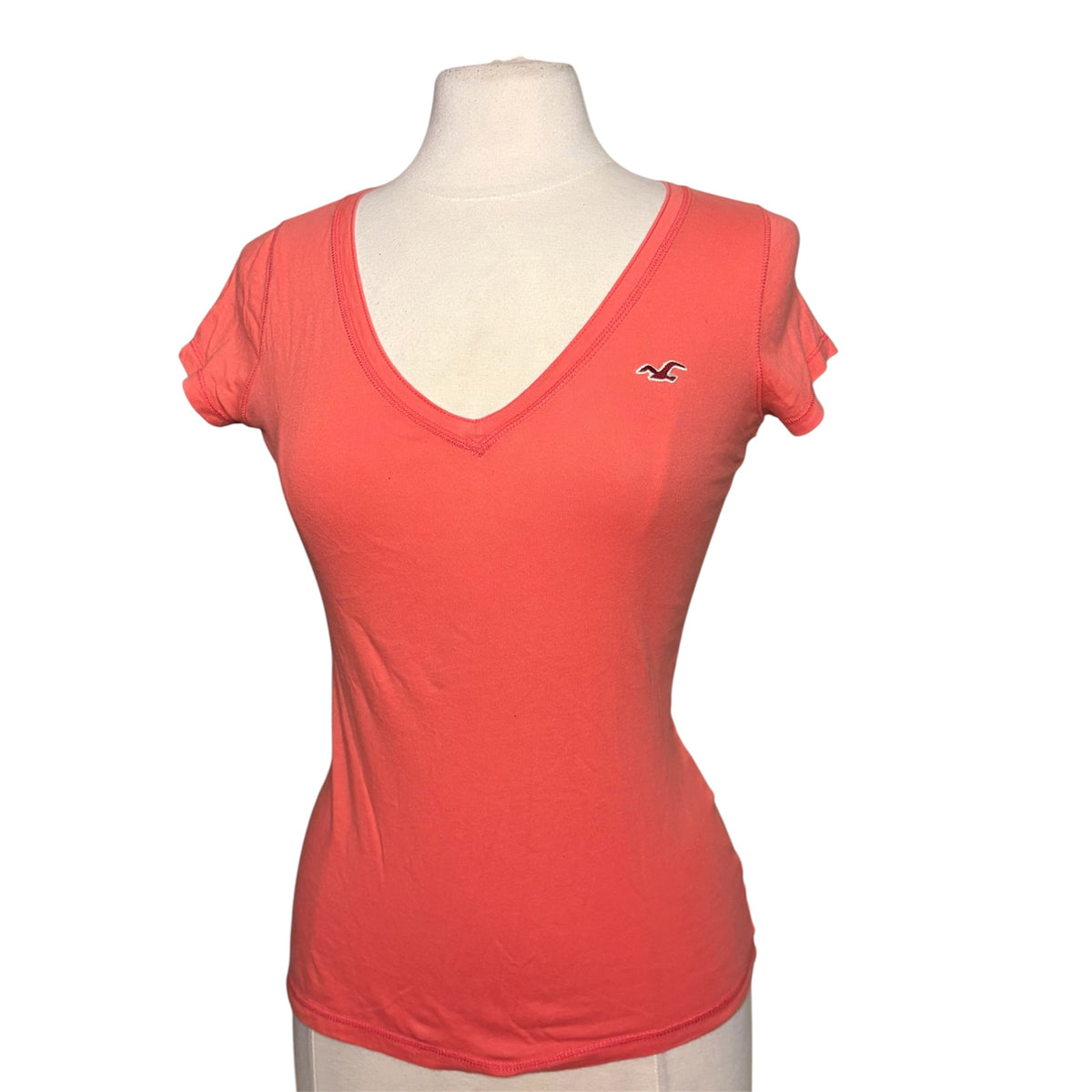 Hollister V-neck
