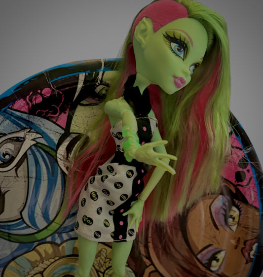 Monster High Doll - Venus Mcflytrap Music Festival Edition 2013