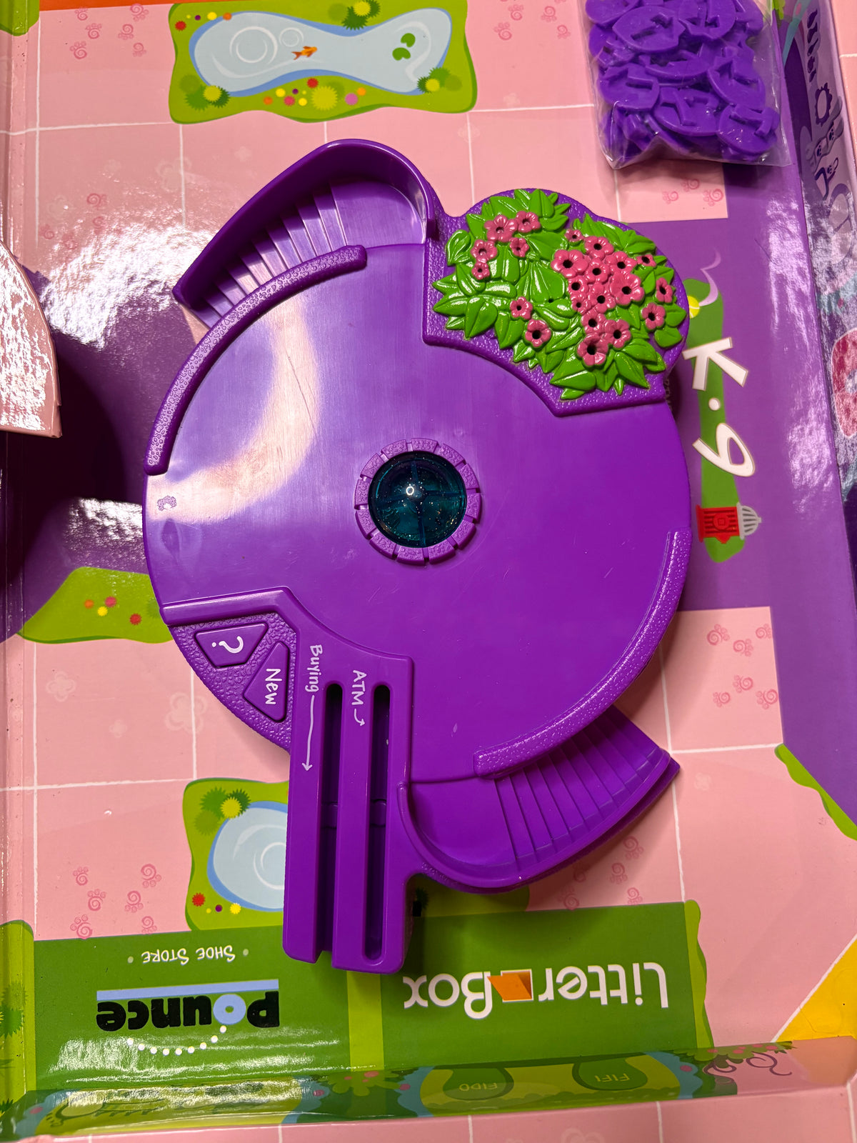 Littlest Petshop 2008 Mall Madness board game