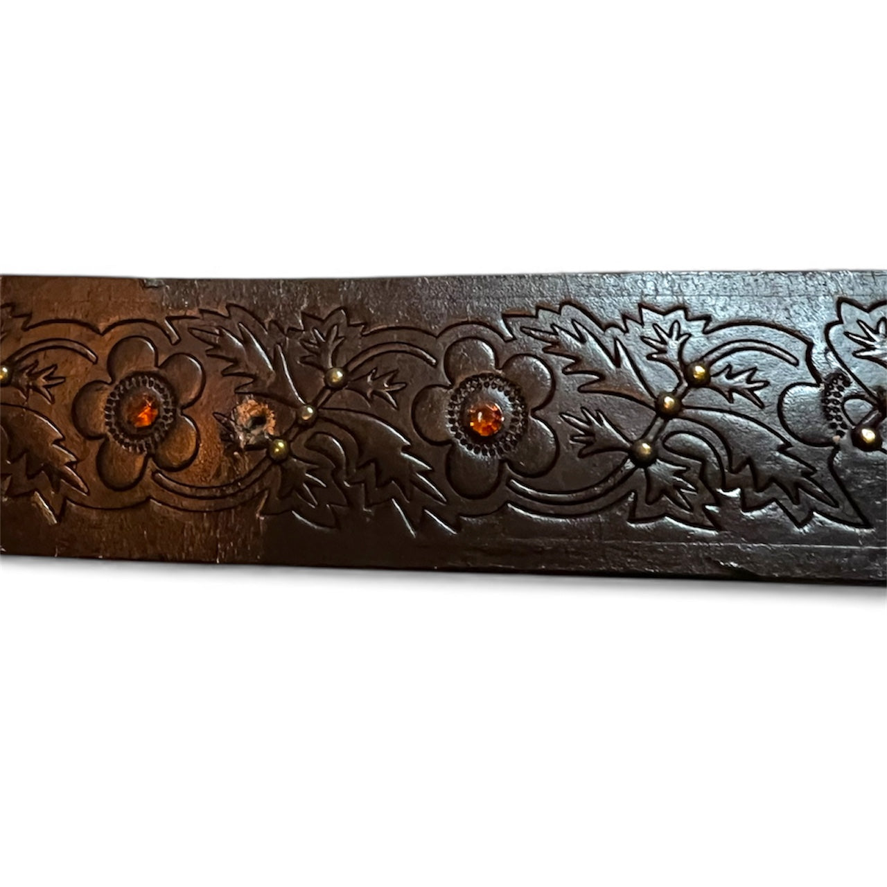Engraved Flower Detailed Belt